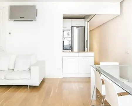 City Center Cozy 3 Bedroom Apartment